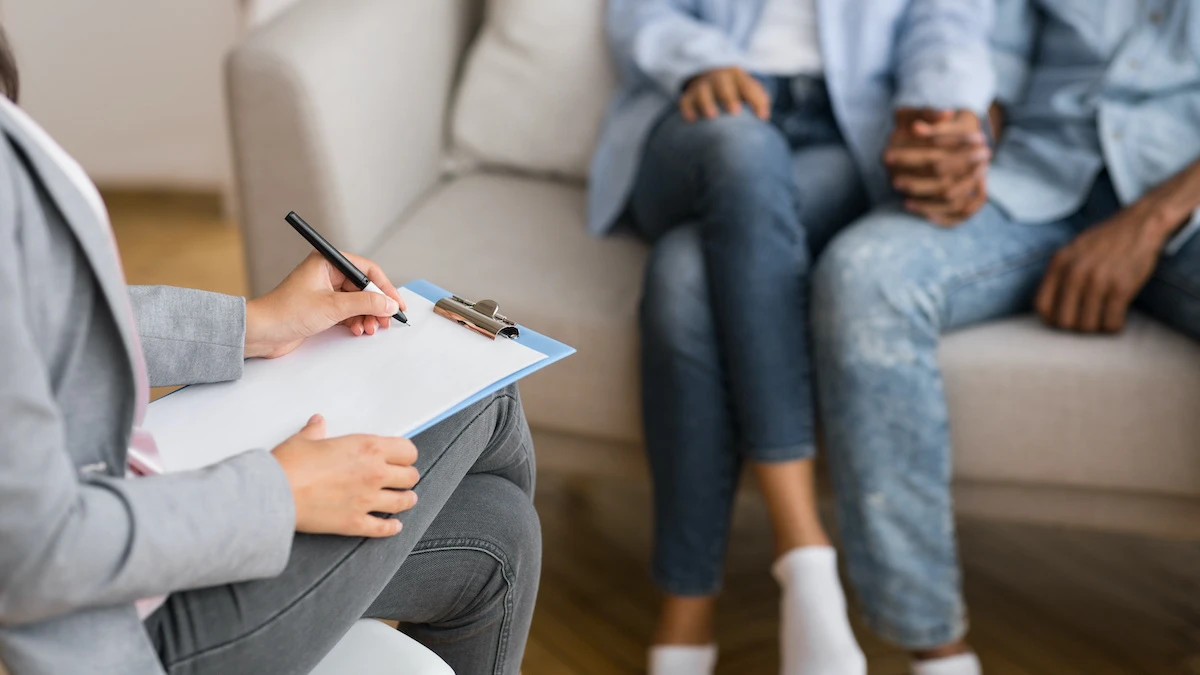 Marriage and Family Therapist in Los Angeles Helping Relationships Grow Through Understanding